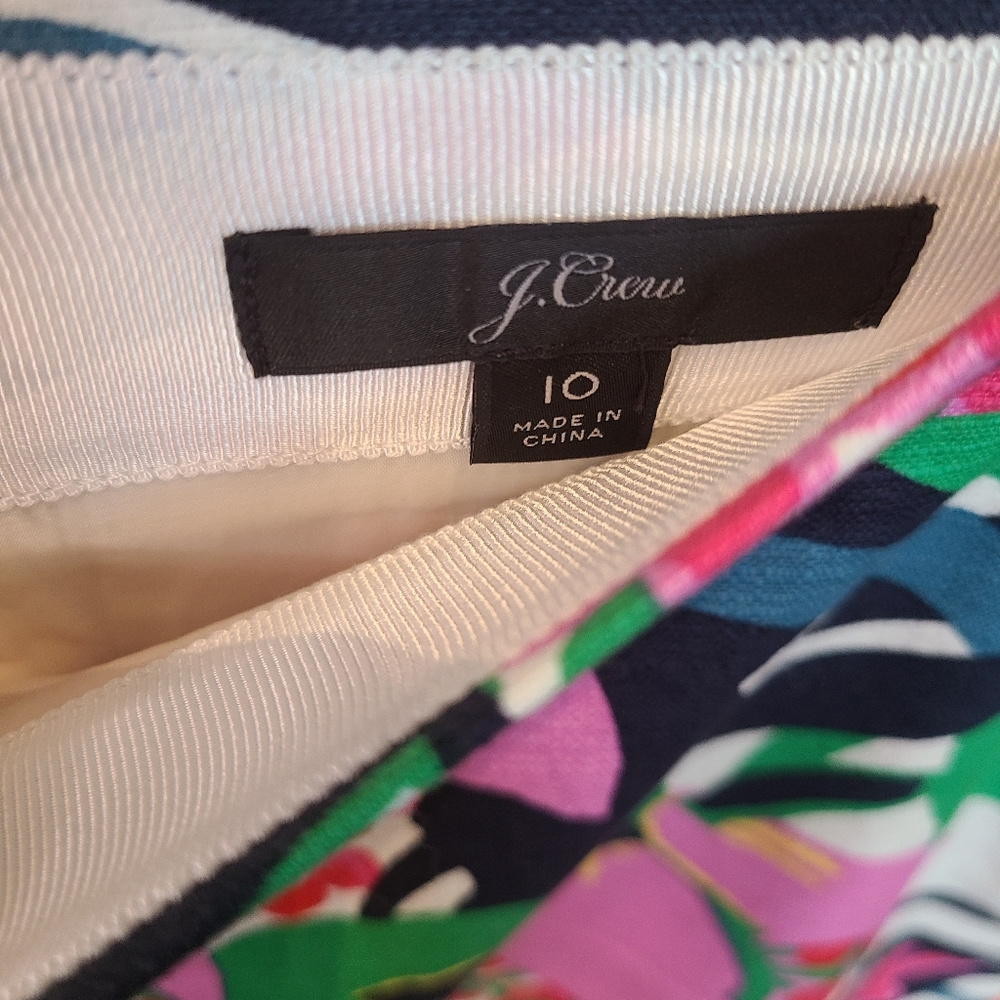 Brand new floral pencil skirt